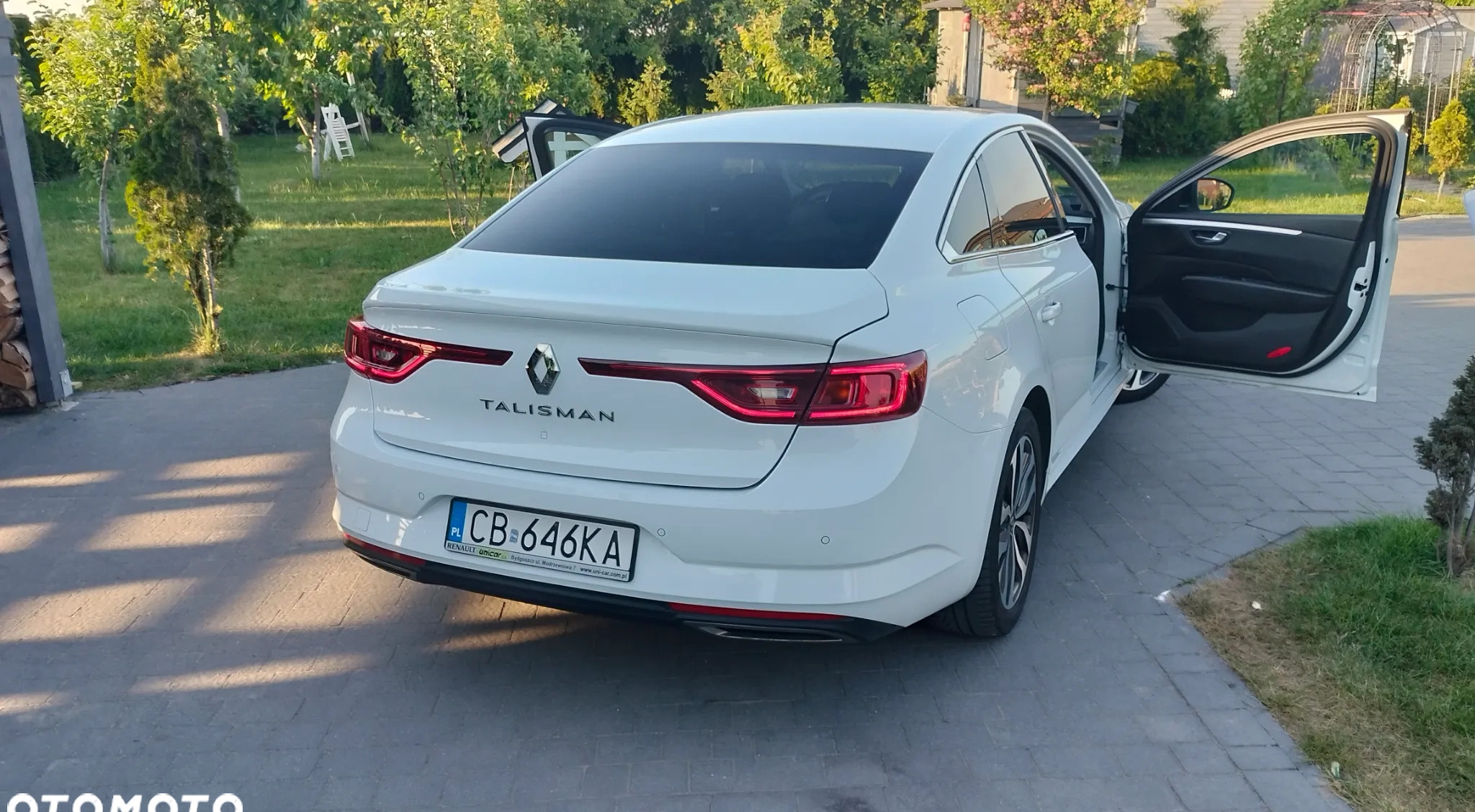 Renault Talisman cena 72900 przebieg: 102000, rok produkcji 2019 z Krobia małe 379